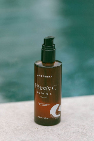 Apoterra Vitamin C Body Oil (0U1A5416)